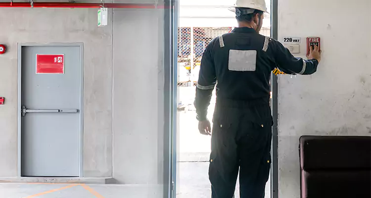 Emergency Fire Exit Door Repair in Mountain View, CA