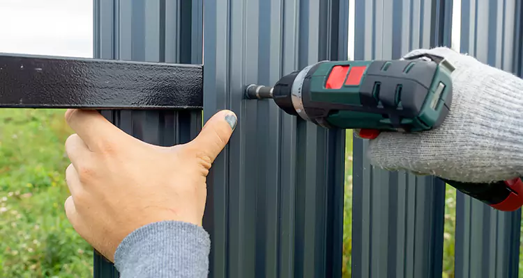 Metal Gate Repair in Mountain View, CA