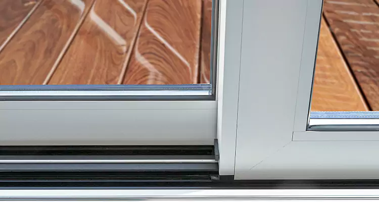 Patio Door Jammed Shut in Mountain View, CA
