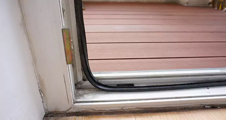 Why Choose Us for Leaking Sliding Glass Door Repair in Mountain View, CA?