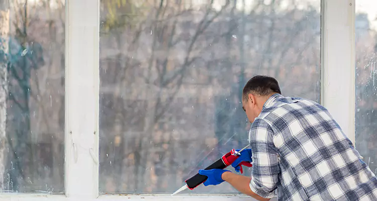 Quality Sliding Shower Door Repair for Closing Issues in Mountain View, CA