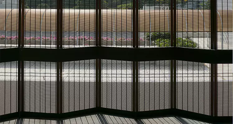 Front Screen Door Repair in Mountain View, CA